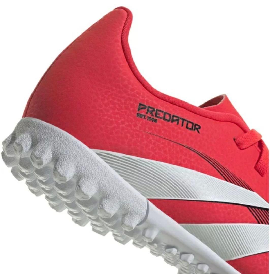 【新品】adidas プレデター TF 28.0トレシューフットサル 大幅値下げ
