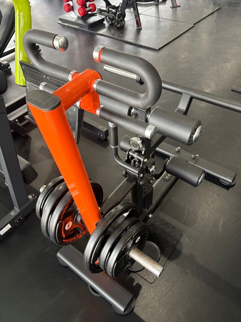 MAXPUMPトレーニングマシン プレートロード式 下半身（ヒップ）引き取り限定