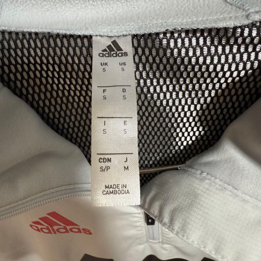 ●adidasマンチェスター・ユナイテッド 18/19 トレーニング トップ