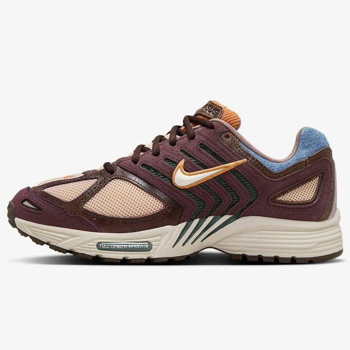 NIKE　ランニングシューズ　25.5cm
