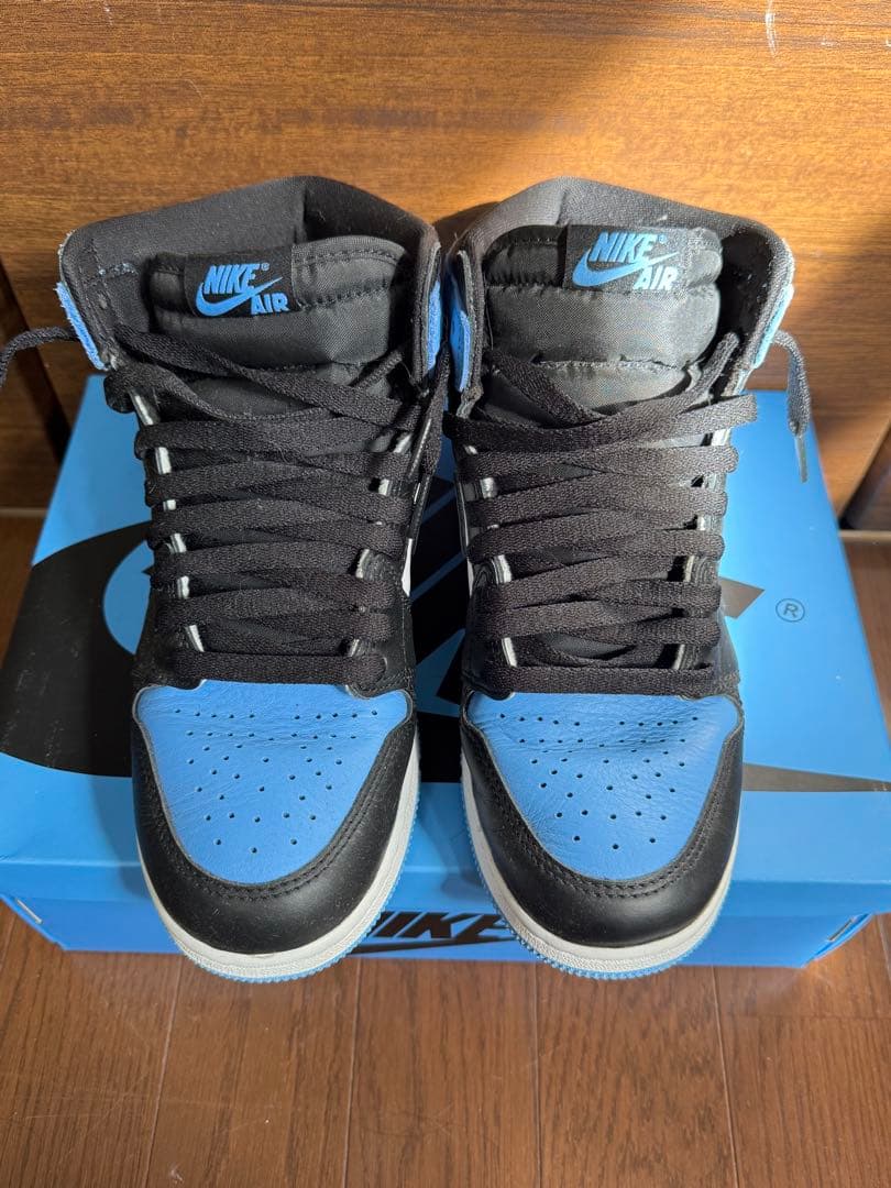 シューズ(女性用) NIKE Air Jordan 1