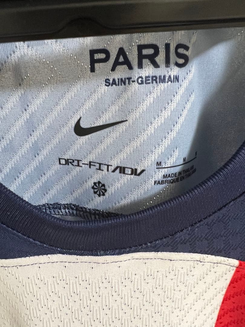PSG ユニフォーム　エムバペ　新品