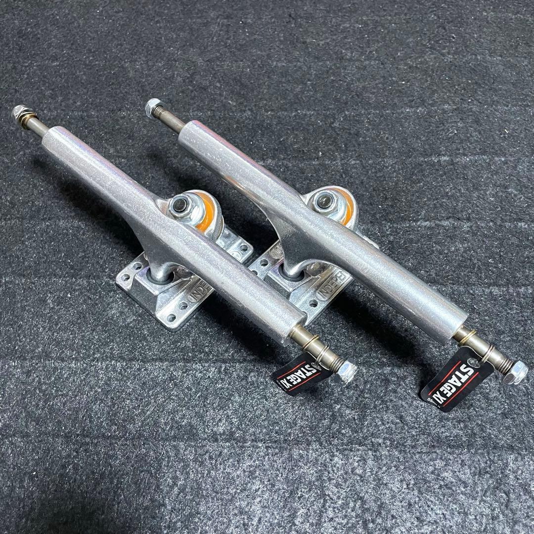 インディペンデント　スケートボードトラック　スケボートラック　新品　215