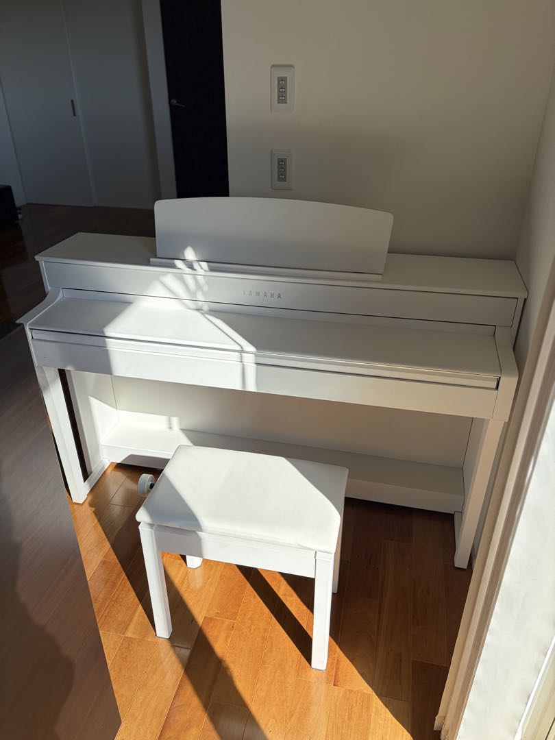 【送料込2019年製】YAMAHA 電子ピアノ SCLP-6450WH 木製鍵盤