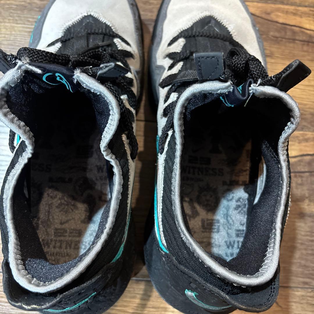シューズ(男性用) NIKE LeBron16 Low Atmos Clear Jade 28cm