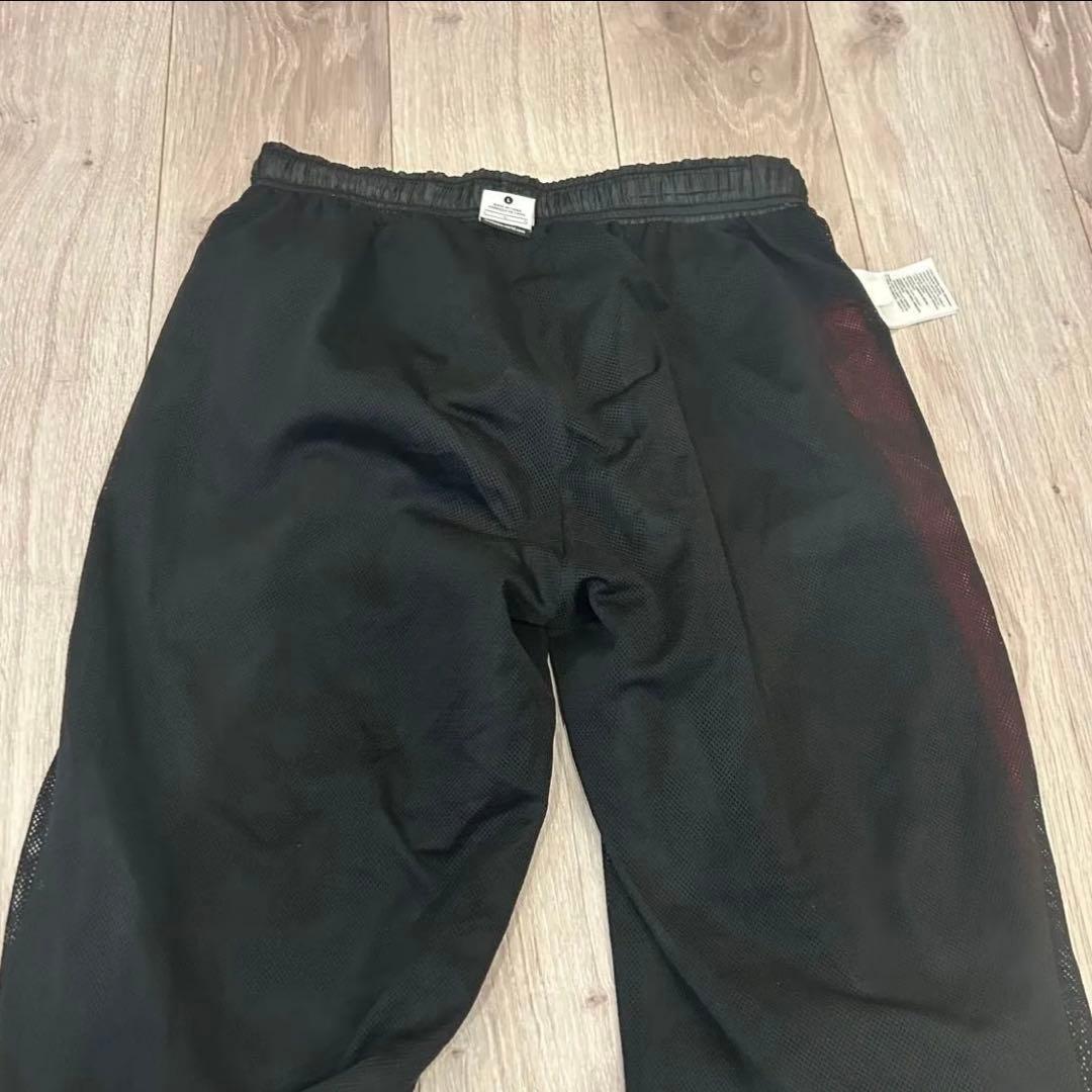希少デザイン・美品　NIKE ナイロンパンツ トラックパンツ マルチカラー　L