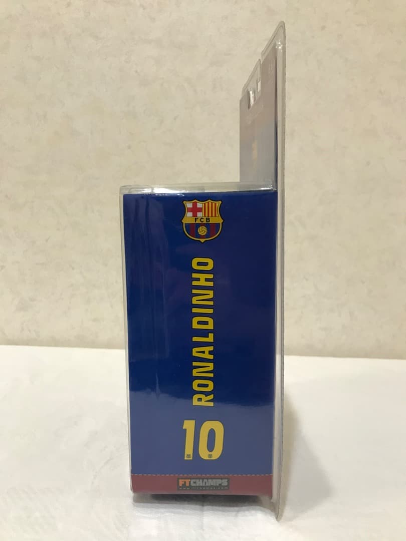 FCバルセロナ　ロナウジーニョ　6インチ　FTCHAMPS