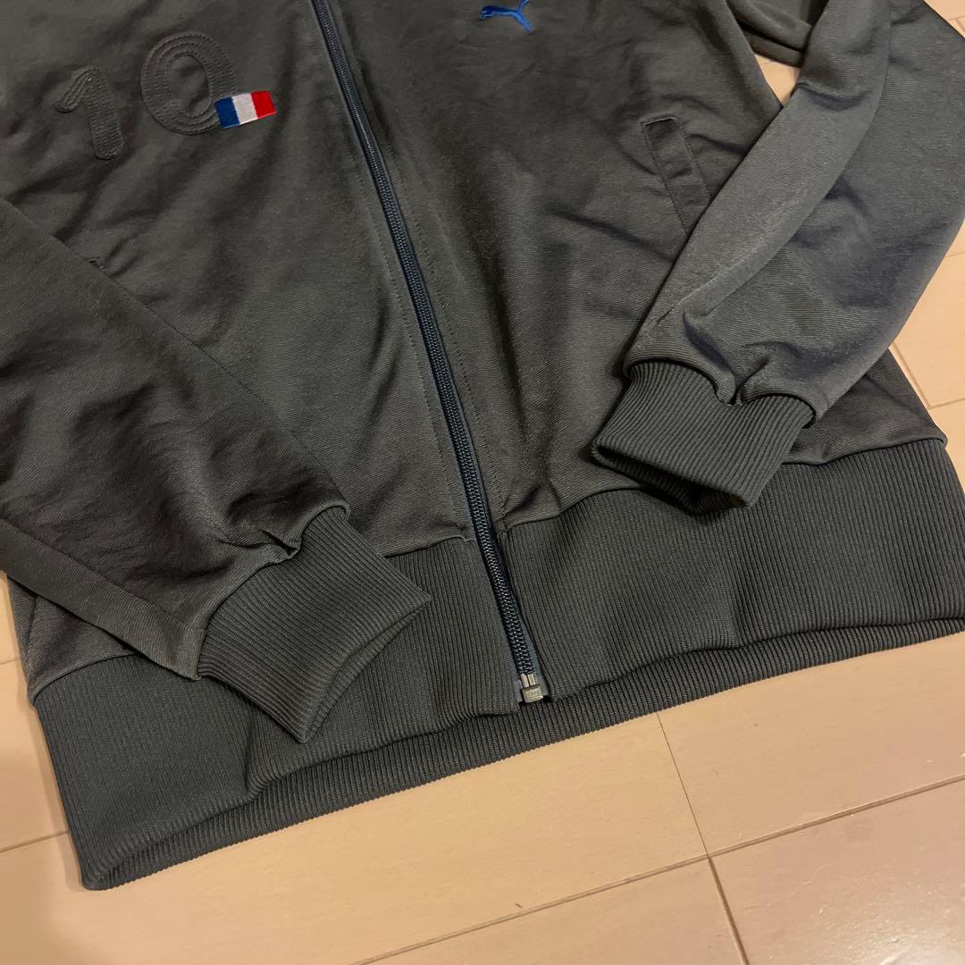 プーマ　ジャージトップス　M