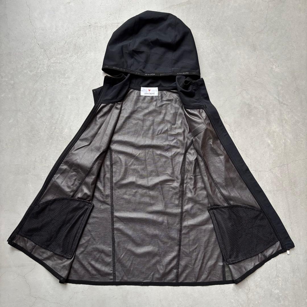【美品】JUN&ROPE’ ジュンアンドロペ フード付きベスト ストレッチ 薄手