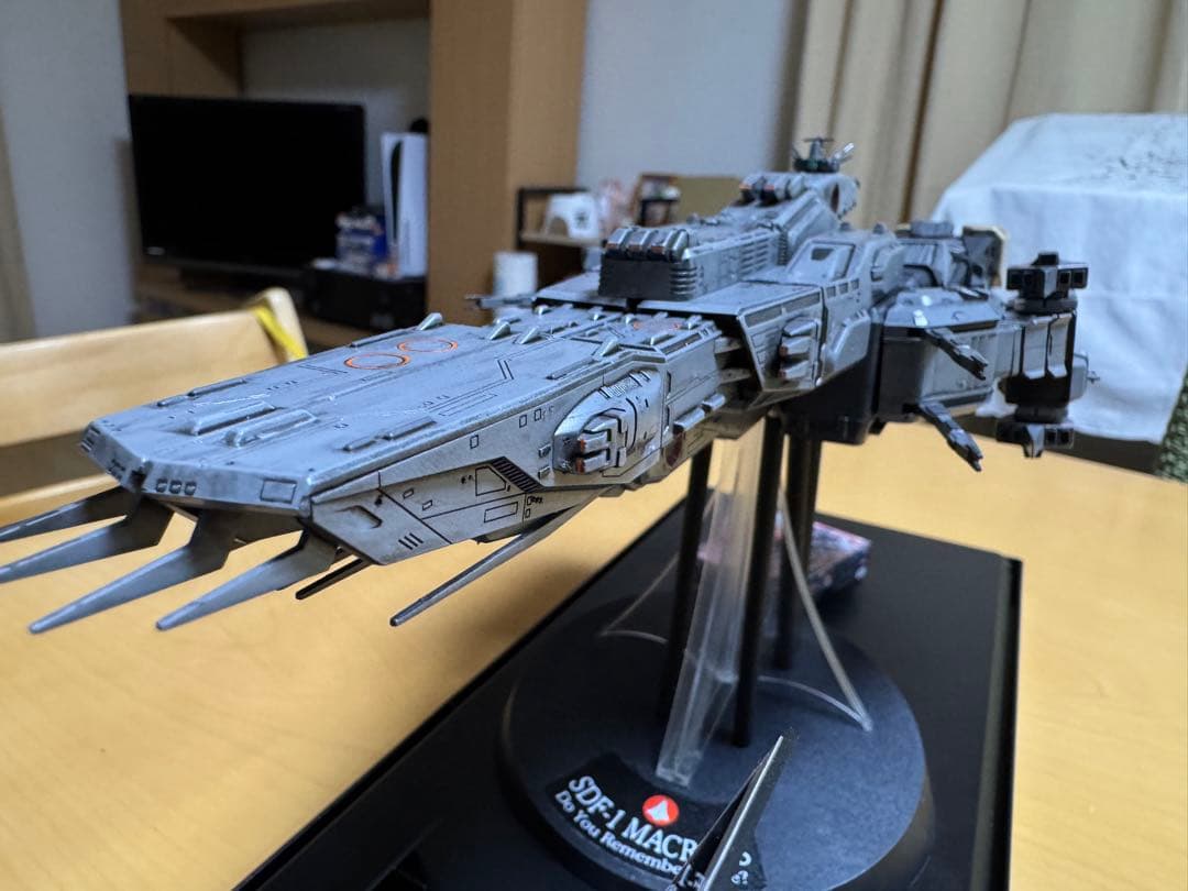 劇場版SDF-1 マクロス 1/4000改 ライティング完成品