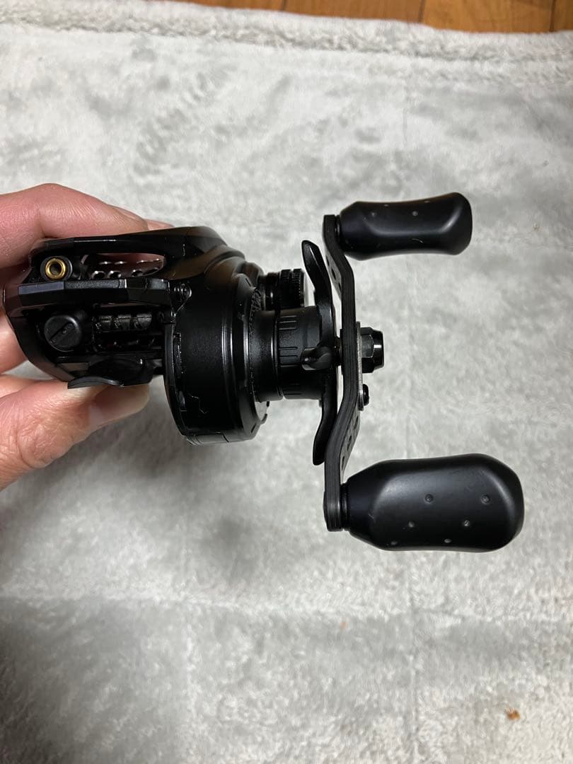 ロキサーニBF8 左