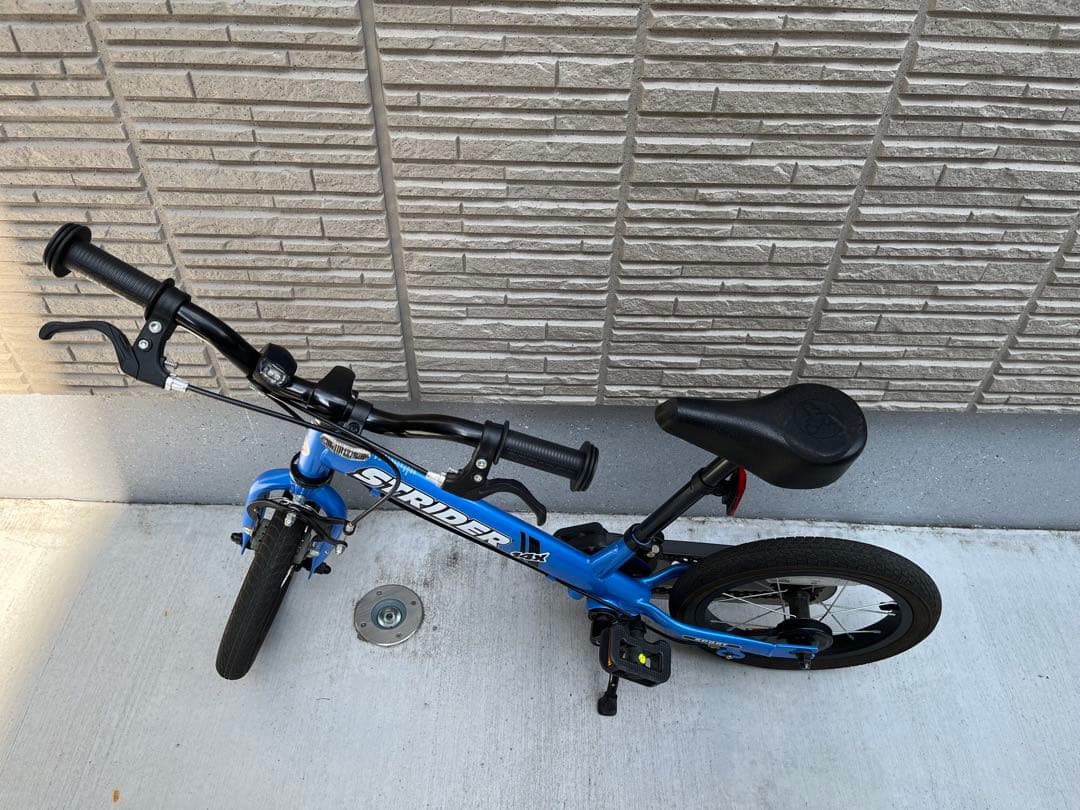 （世田谷区手渡し）STRIDER 14x 幼児用自転車 青