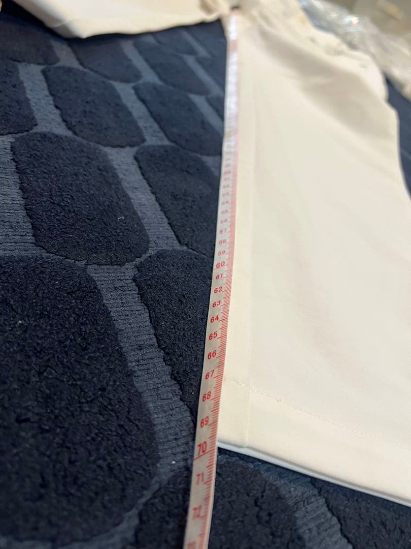 新品レディースAVIREXゴルフパンツ 長ズボン 白