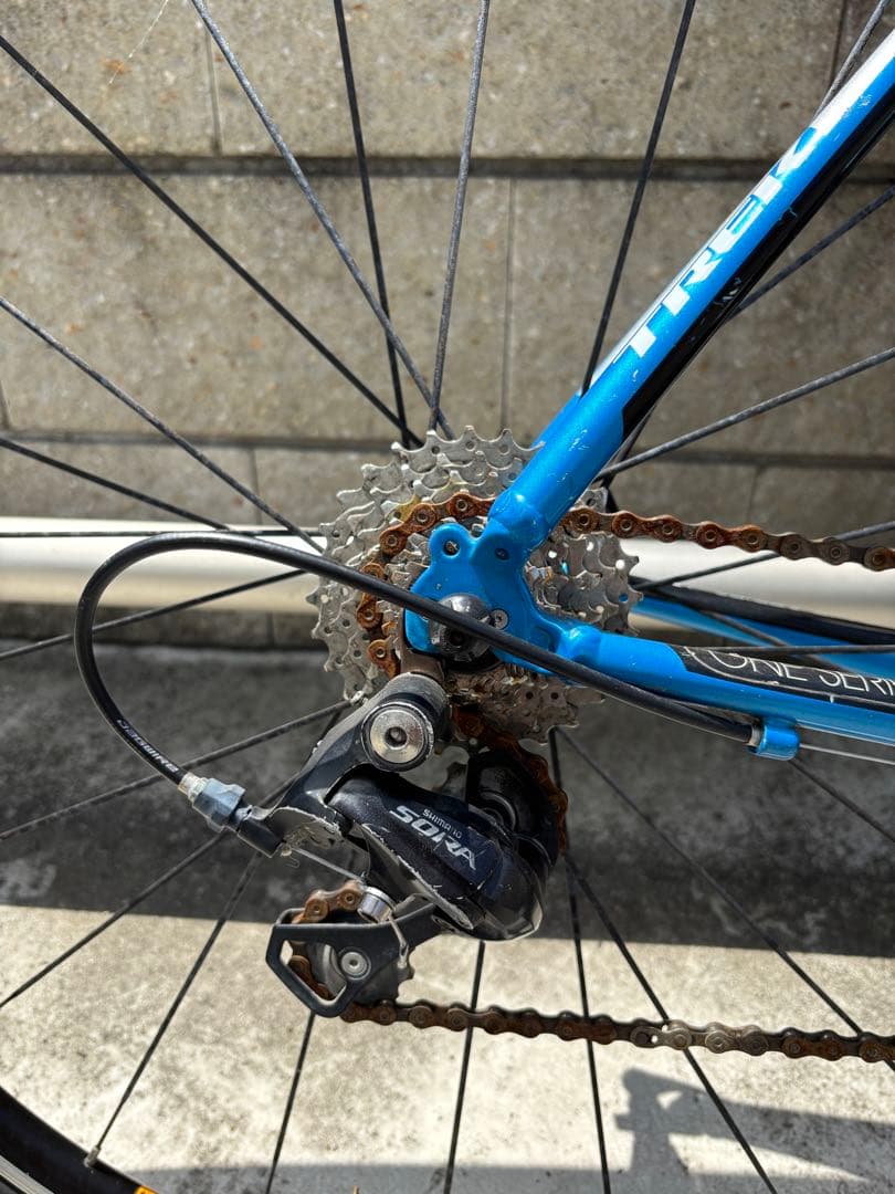 Trek ONE SERIES 1.2 ロードバイク