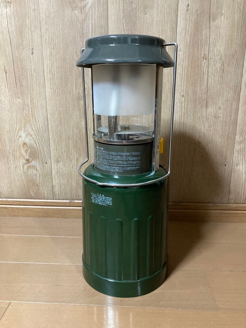 イワタニ　岩谷　ランタン　CB-200 カセットガス使用　取扱&箱付き