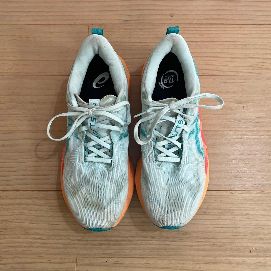 【中古品】ASICS NOVABLAST5 ノヴァブラストメンズ 27.5cm