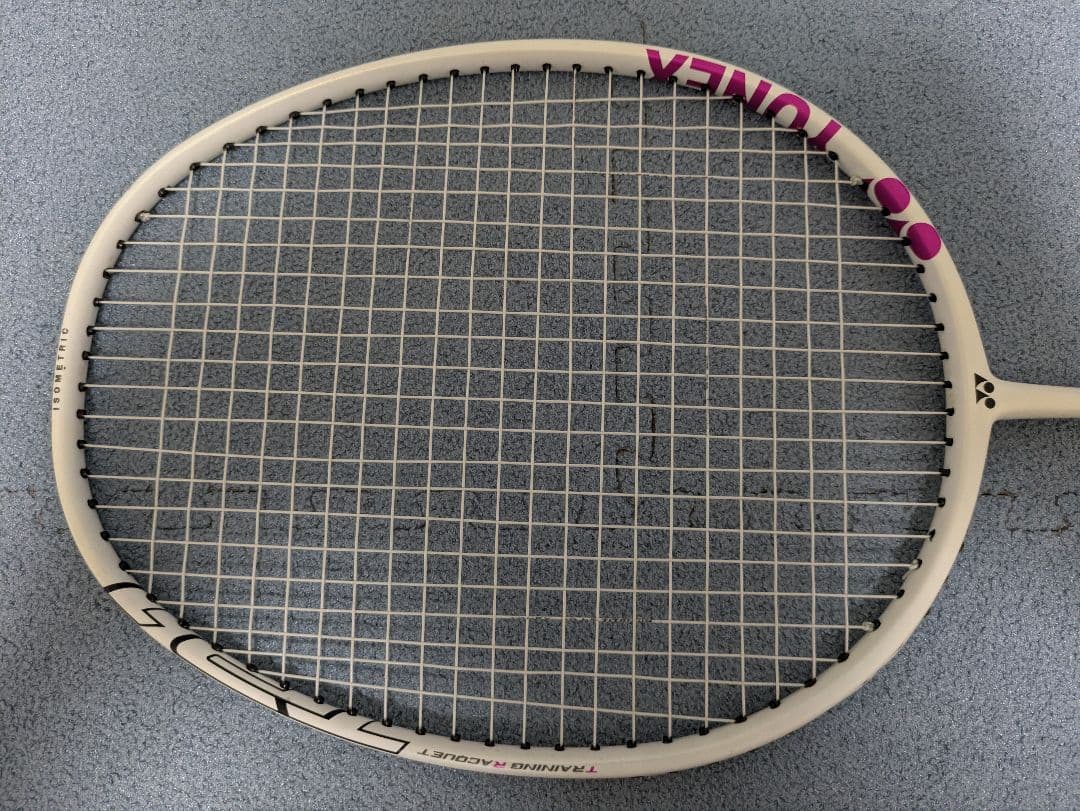 YONEX ISOMETRIC TR1 トレーニングラケット
