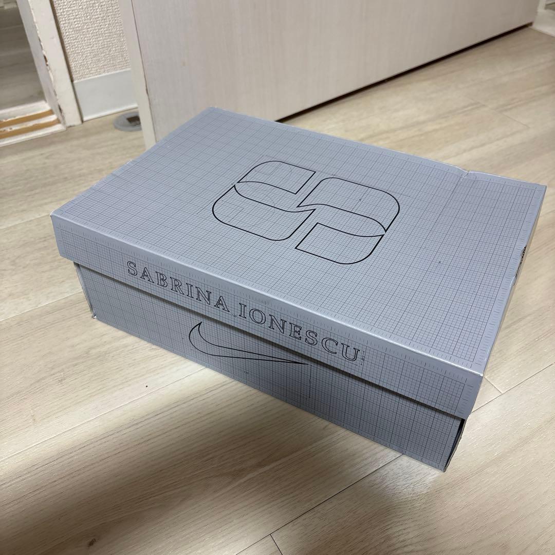 新品未使用品ナイキ　サブリナ3 メンズ25.5cm ウィメンズ26cm
