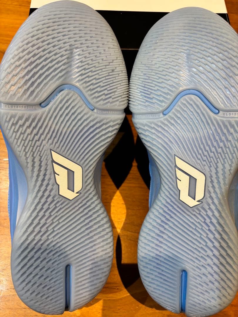 adidasアディダス　DAME9 デイム9