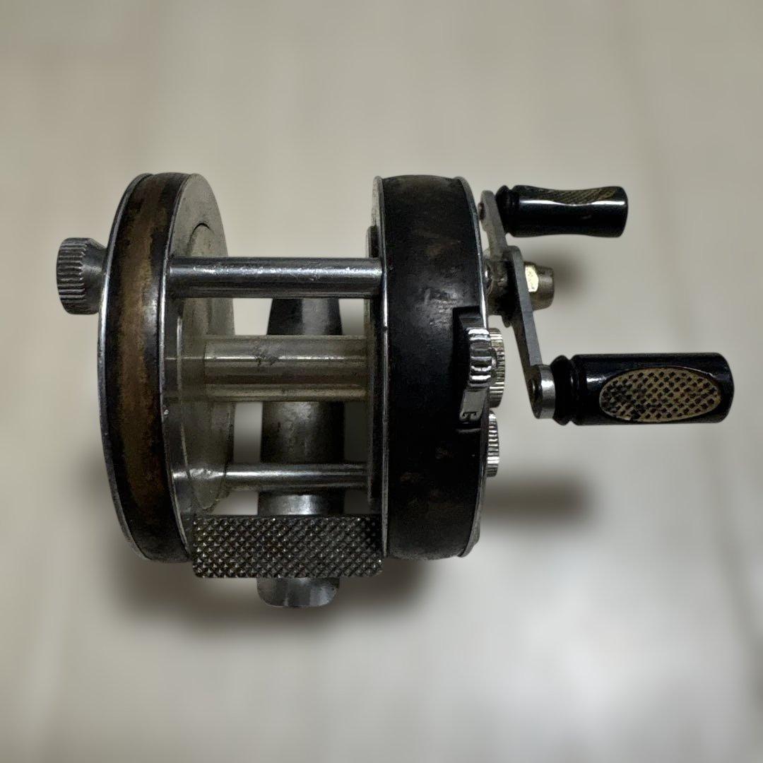 レア希少オールドアブ　Record ABU 2100 Sport　1950年代