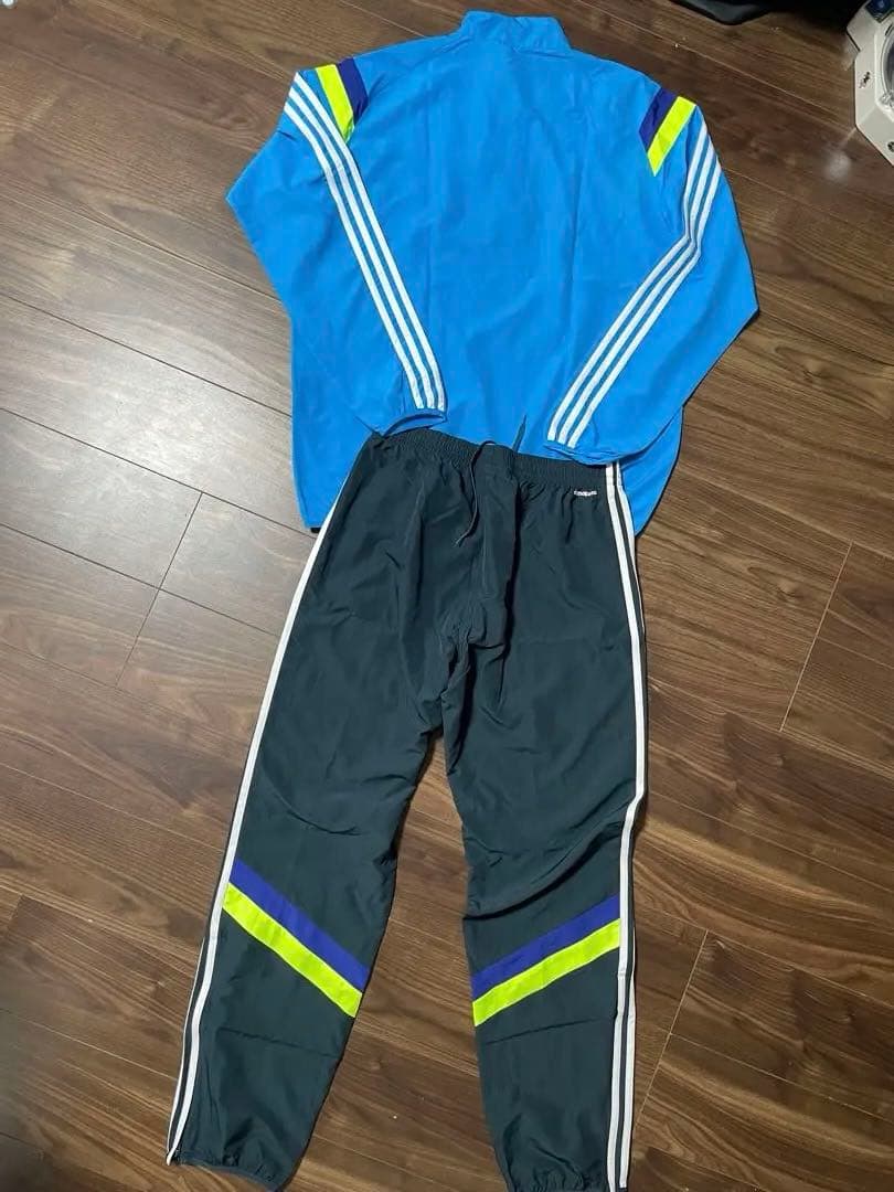 【極美品】アディダス　日本代表モデル　トレーニングジャージ　ピステ　上下　O