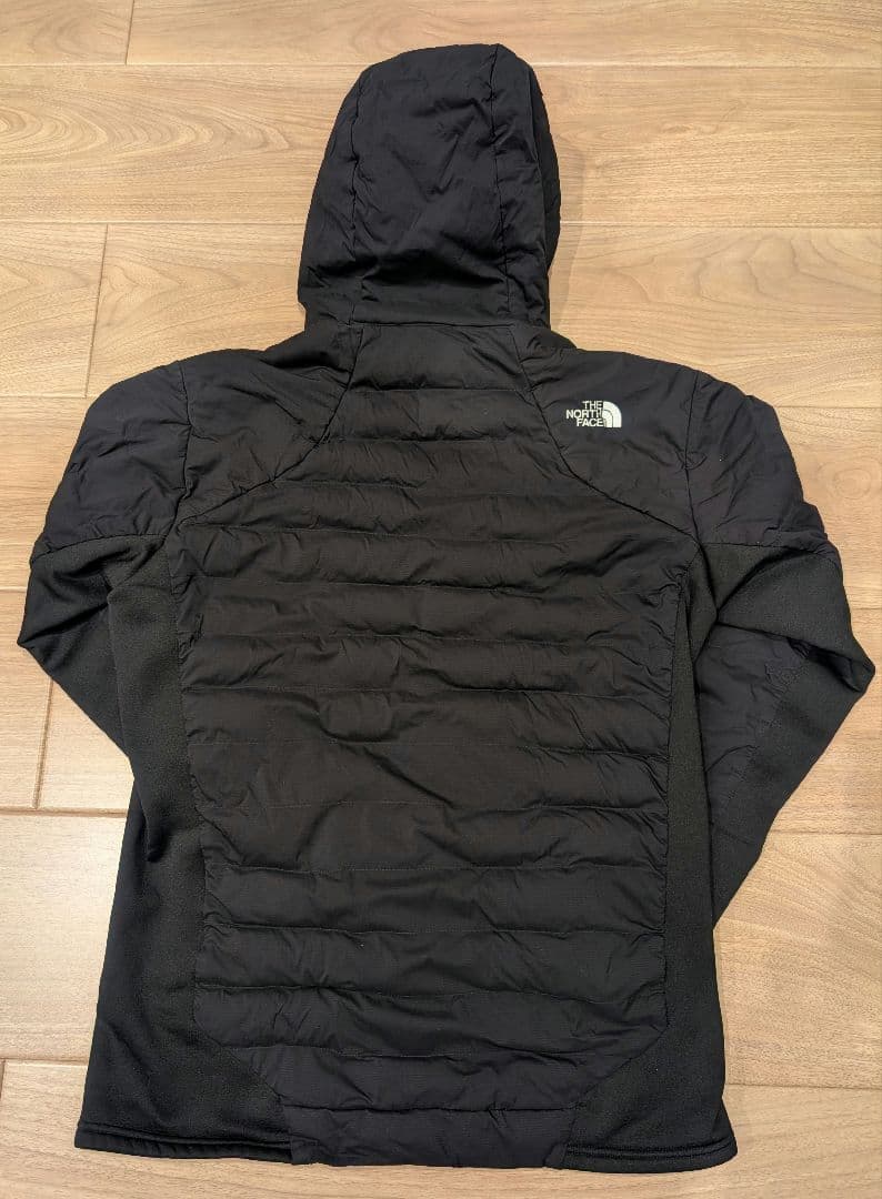 THE NORTH FACE REDRUN フーディ&パンツ