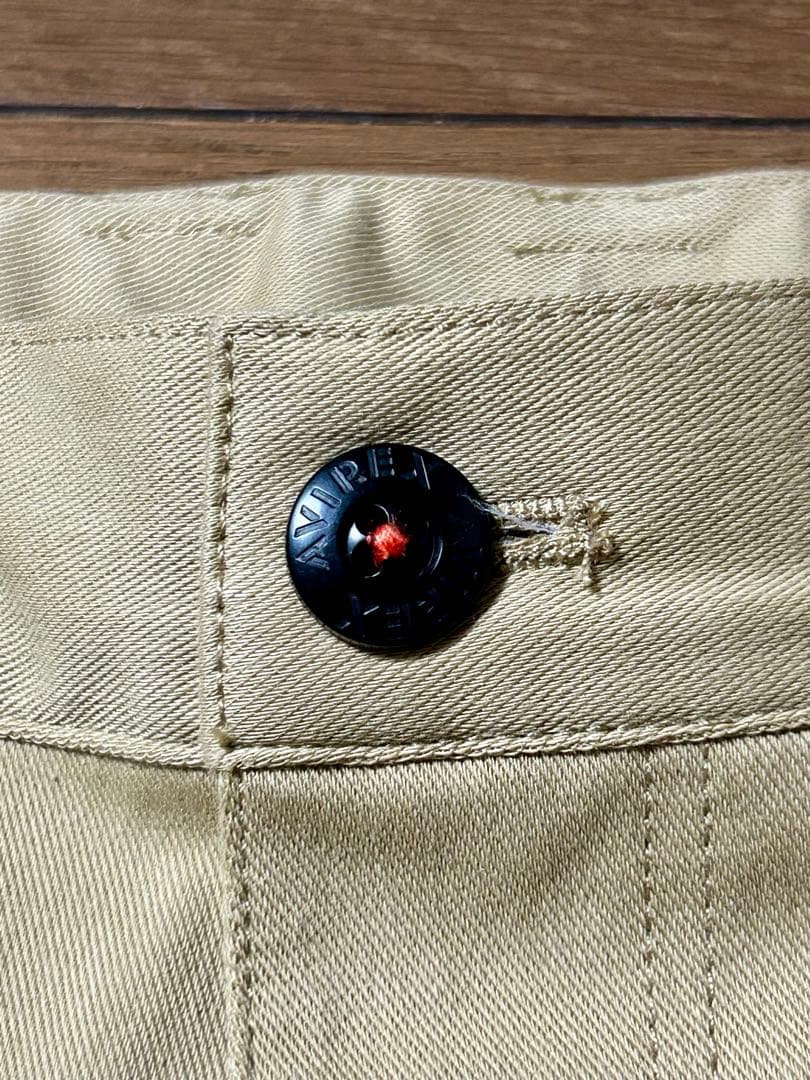 AVIREXGOLF ショートパンツ Mサイズ ベージュ