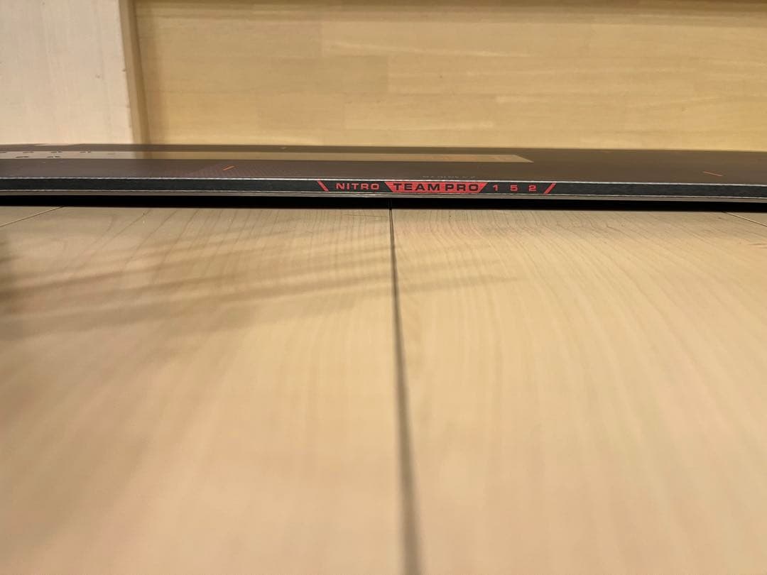 最終値下げNITRO TEAM PRO スノーボード 板152cmメンズ