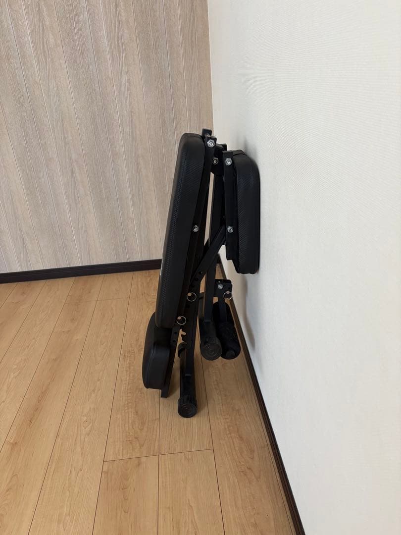 トレーニングベンチ コンパクト収納