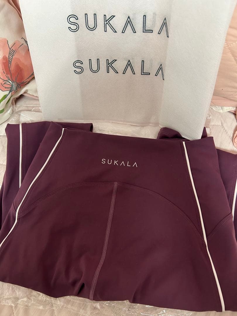 ヨガ・ピラティス Sukala leggings yoga pants and eco bag