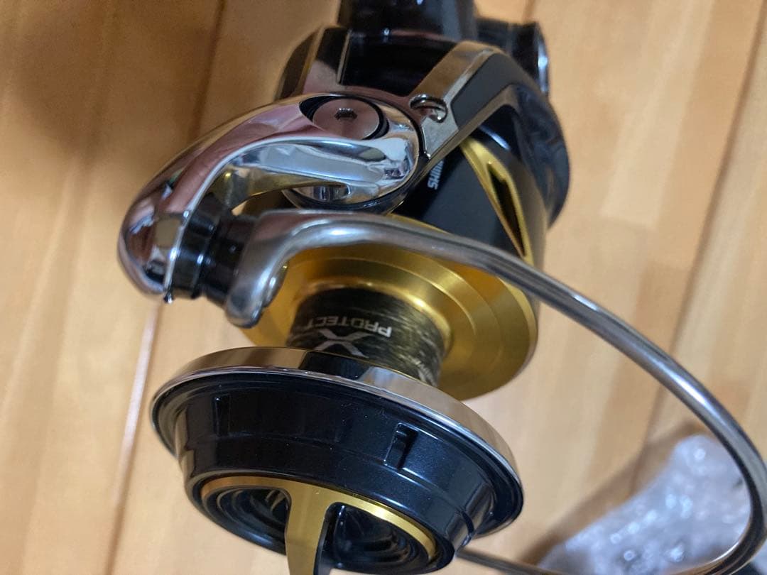 STELLA SW 8000PGスピニングリール