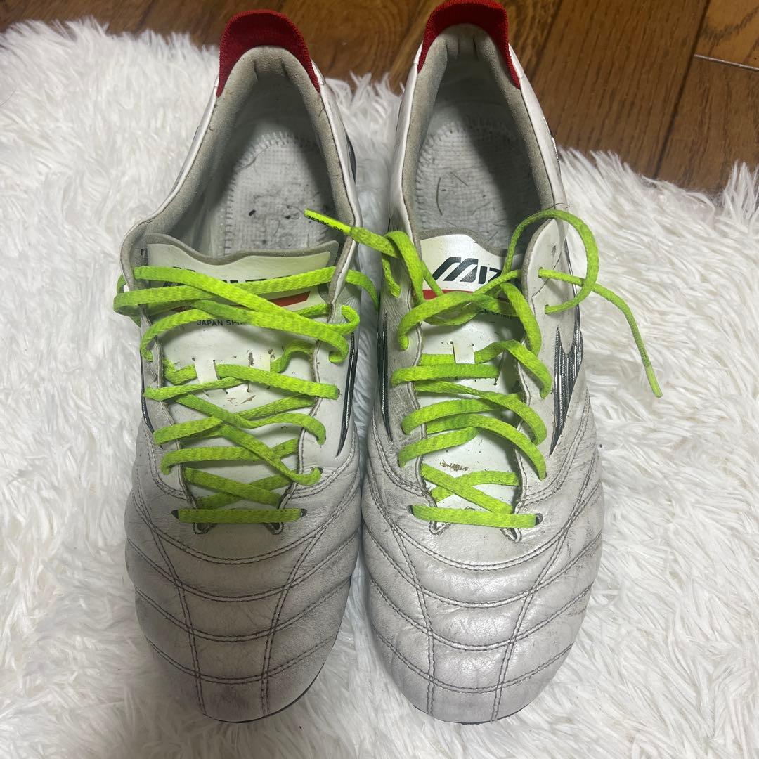 Mizuno サッカーシューズ・スパイク ホワイト/ブラック/レッド
