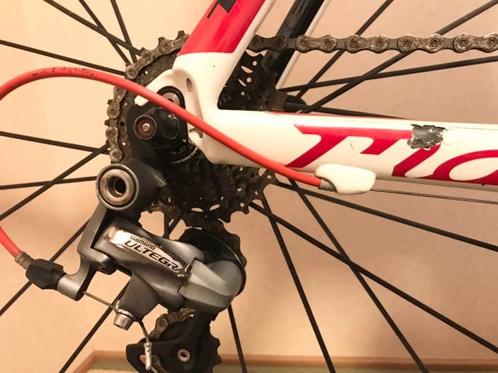ロードバイク　トレック4.7フルカーボン　白