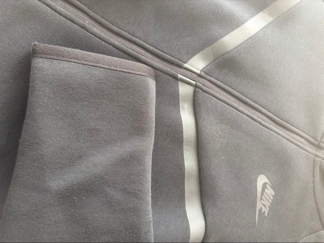 NIKE テックフリース ブラック　XS