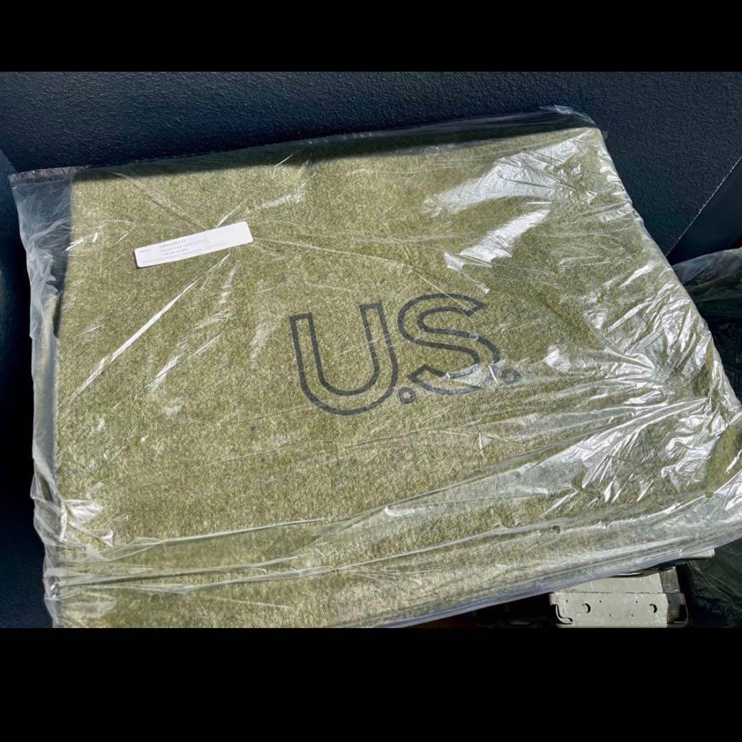 【無住さん専用】未使用 US ROTHCO ウールブランケット ３点セット