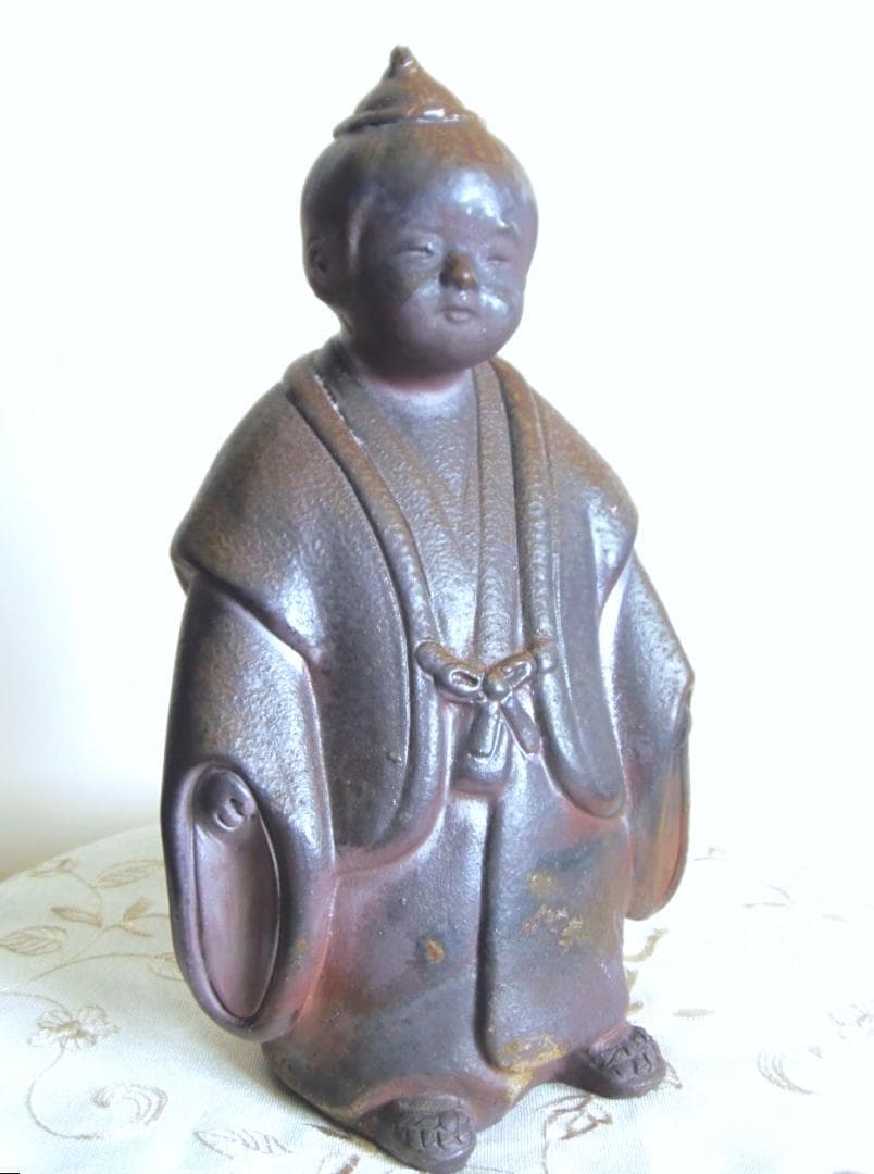 横山大観の出世作【無我】を立体化した置物 陶印あり備前焼 置物 細工物