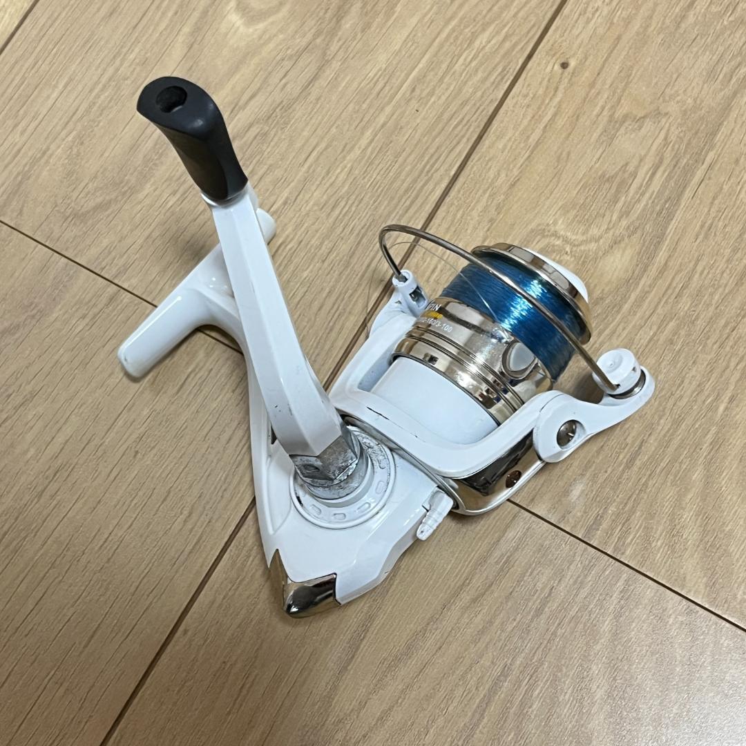 スピニングリール 15個 まとめ売り