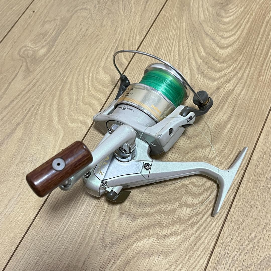 スピニングリール 15個 まとめ売り