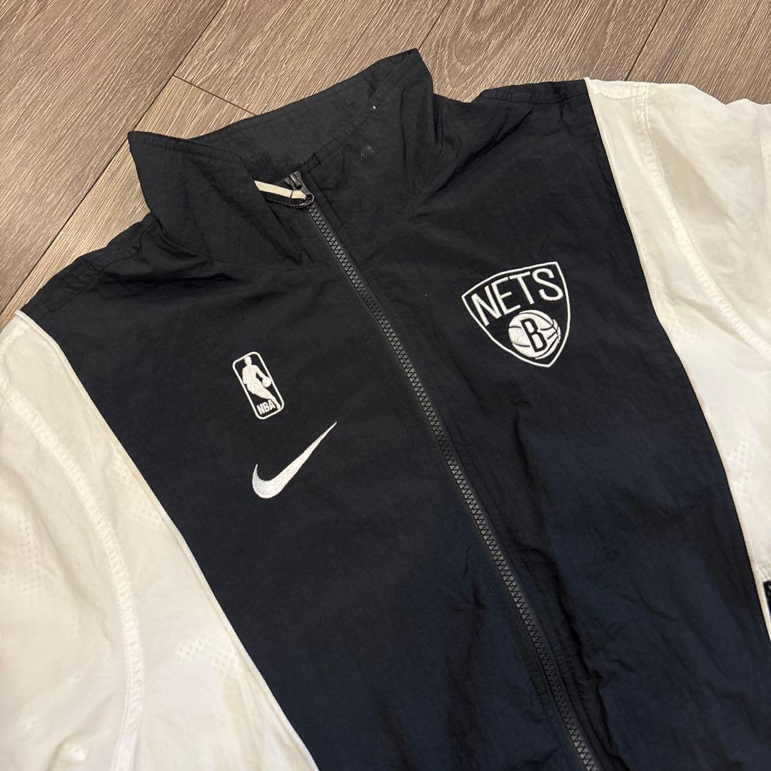 NIKE Brooklyn Nets トラックジャケット