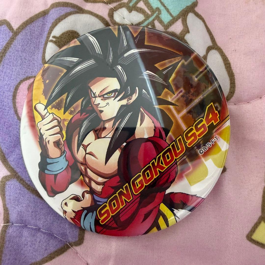 ピンズ・ピンバッジ・缶バッジ Dragonballgt son gokou ssjo4 buttton