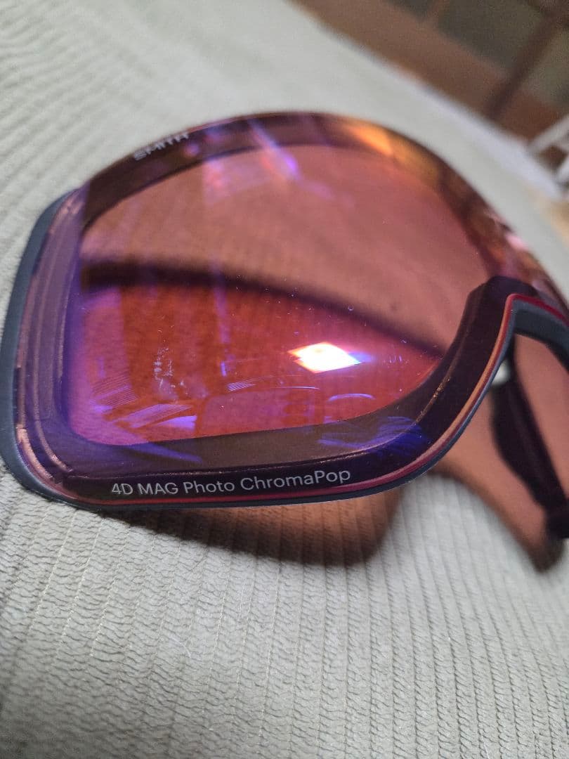 スミスSMITH　4D MAG Photo ChromaPop 調光レンズ