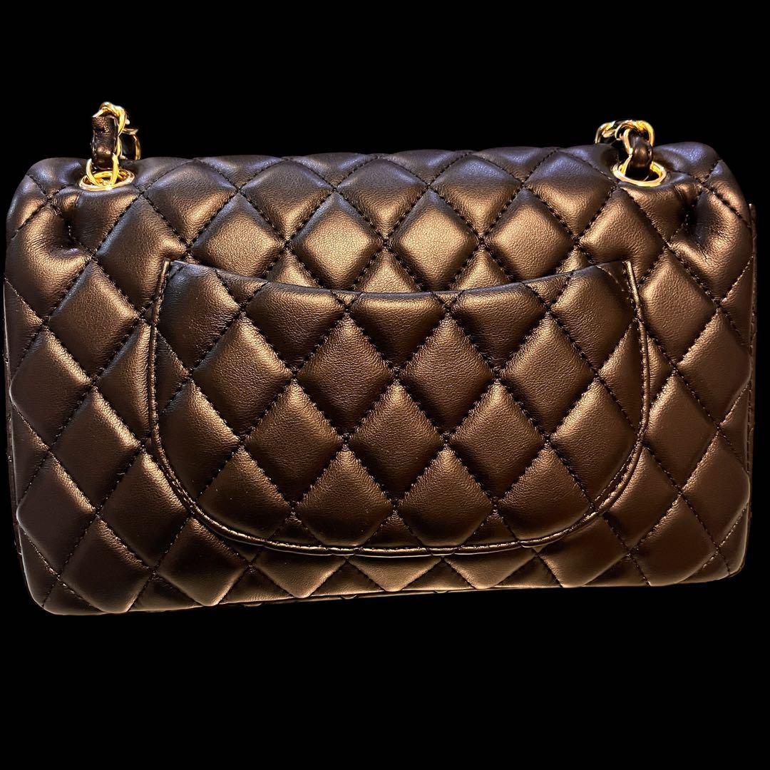 CHANEL ブラックレザー ショルダーバッグゴールド