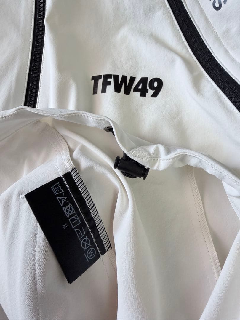 TFW49 DETACHABLE 2WAY JACKET サイズXLオフホワイト