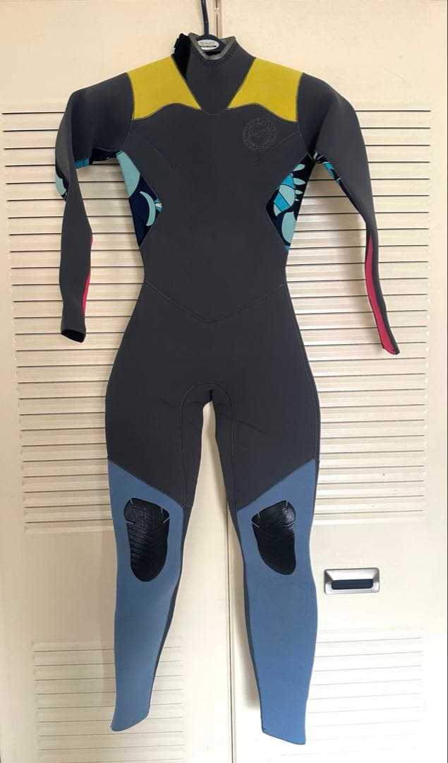 値下げBILLABONG カスタムオーダーウェットスーツ3mm