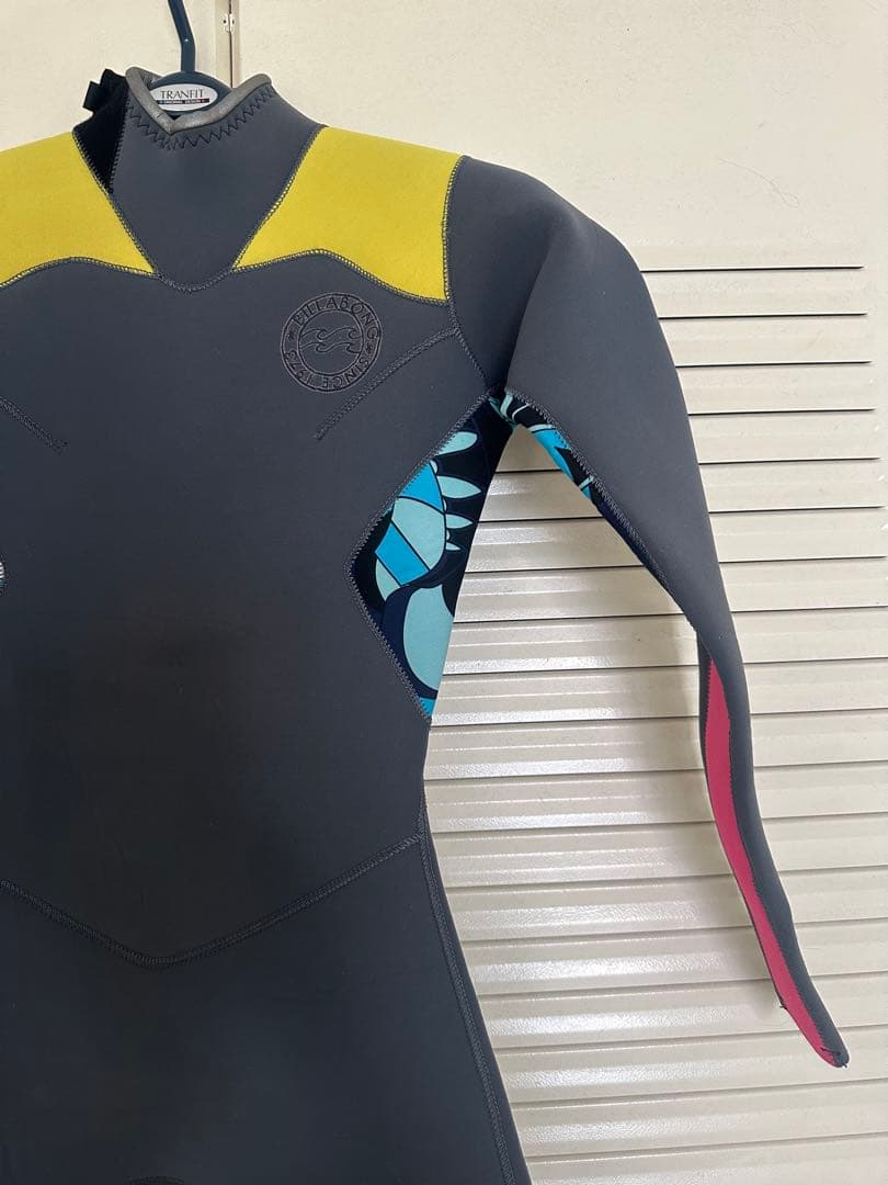 値下げBILLABONG カスタムオーダーウェットスーツ3mm