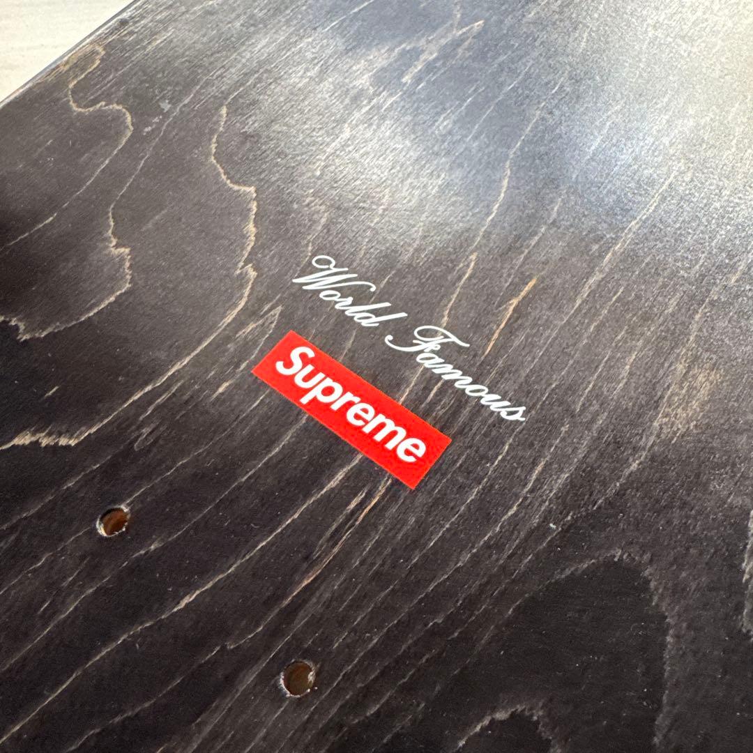 Supreme スケートボード グラフィックデザイン