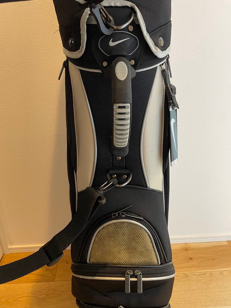 最終値下げ！！Nike キャディバッグ 黒 ※写真追加しました※