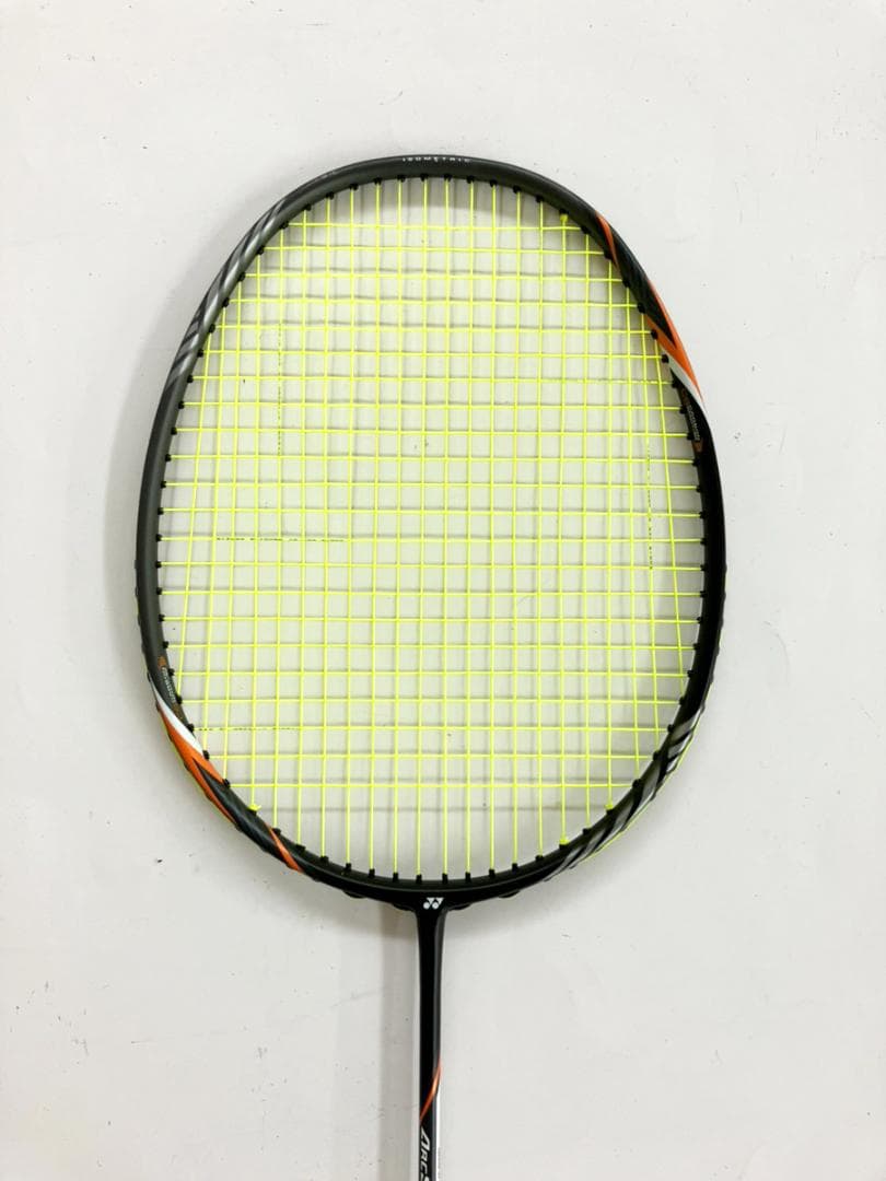 【中古】YONEX アークセイバー2i 3UG5 バドミントンラケット