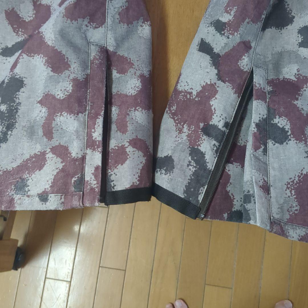 スノーボードウェア グレーオレンジ カモフラージュ