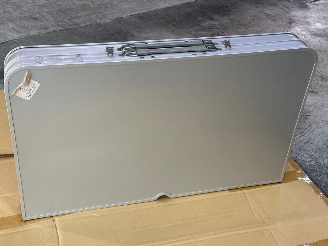 Coleman アルミ製テーブルチェアセット